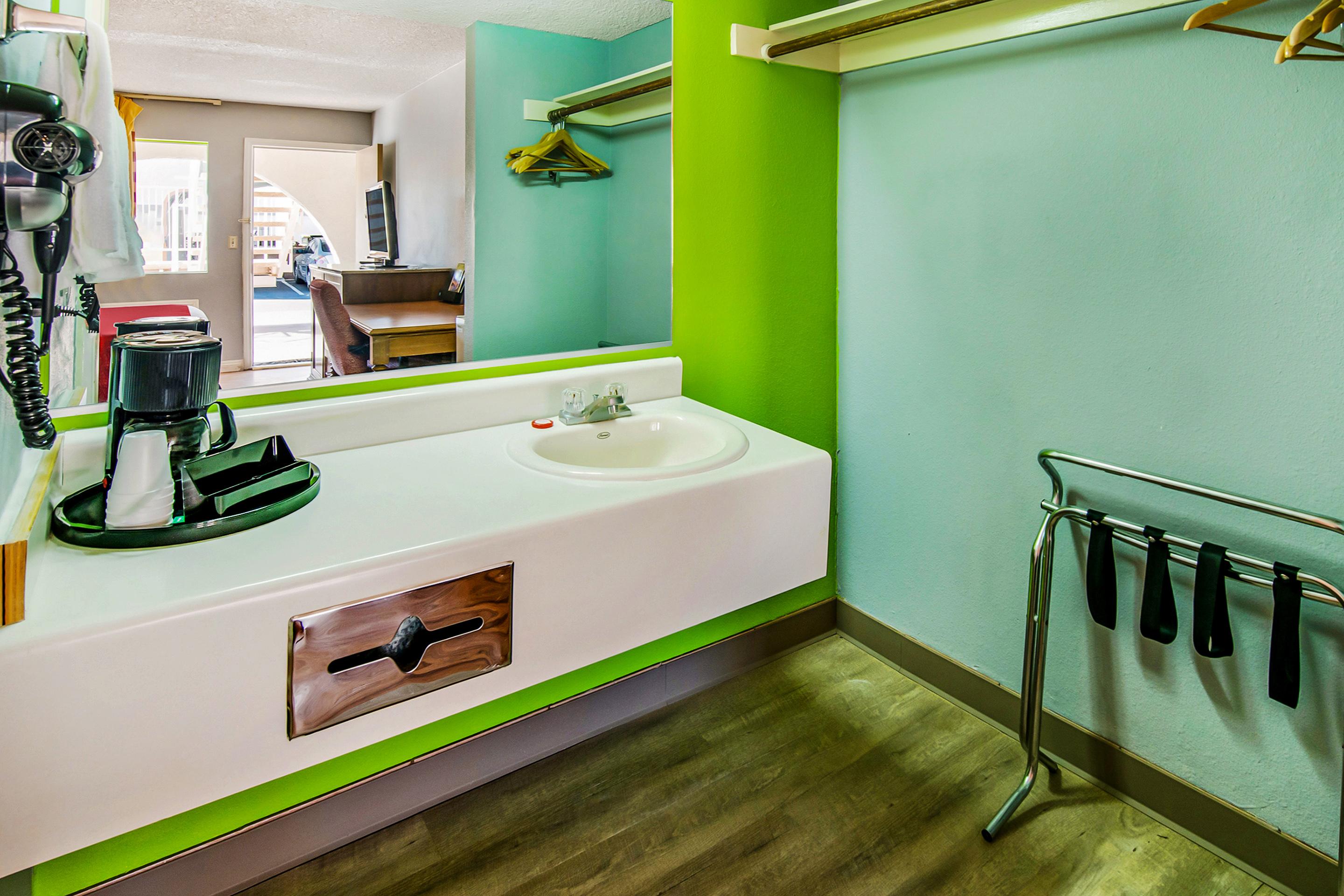 Hotel Europa Ridgecrest Zewnętrze zdjęcie