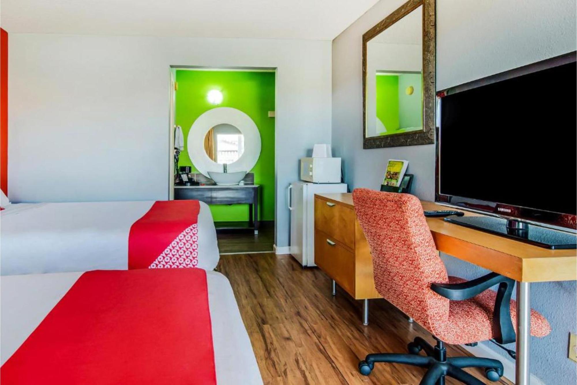 Hotel Europa Ridgecrest Zewnętrze zdjęcie